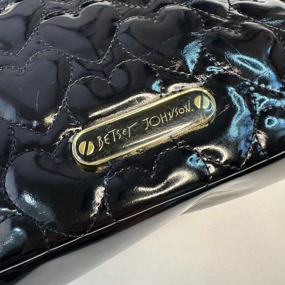 Vintage Y2K Betsey Johnson Black Patent Leather Quilted Handbag - Picture 2 of 8